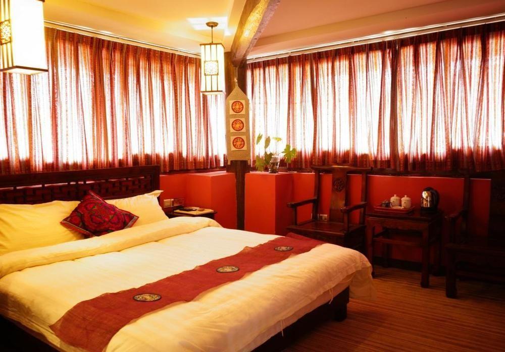 Lijiang Wangjia Courtyard Inn מראה חיצוני תמונה