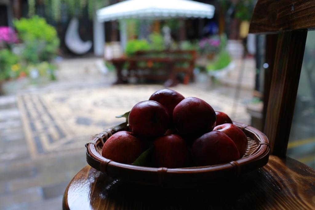 Lijiang Wangjia Courtyard Inn מראה חיצוני תמונה